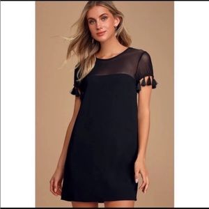 Lulus XL Black Tassel Sleeve Shift Dress